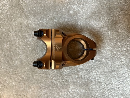 Turbina raceface stelo 32 - r, 35