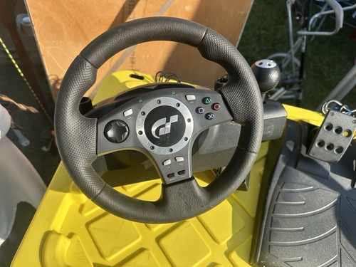 Logitech driving force pro - logitech,
