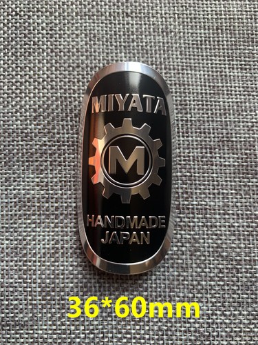 Distintivo testa bici metallo