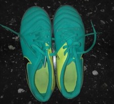 Scarpe Calcio Calcetto Nike Football Tiempo. Giallo-Verde. N. 37