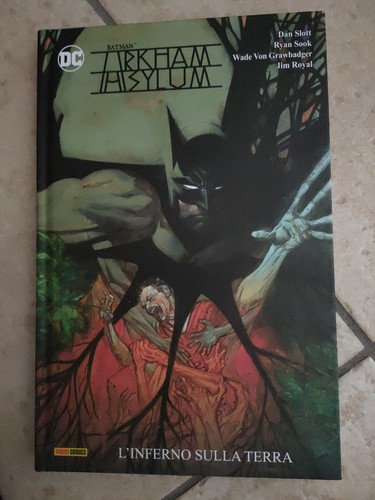 Batman arkham asylum - -,