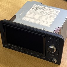 AUDI RNS-E SAT NAV STEREO
