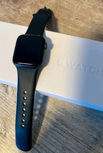 Apple watch series 40mm - watch,