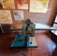 torchio calcografico elettrico ad alta perfezione,costruito a mano. 