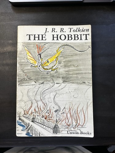Tolkien the hobbit - tolkien,