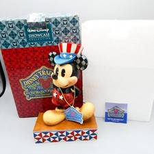 Enesco Disney Showcase