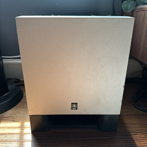 Crossover subwoofer grigio