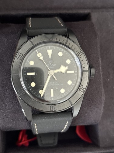 Tudor black bay - tudor,