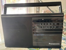 Panasonic RF-542 vintage transistor AM – FM radio