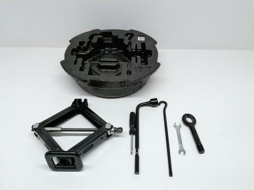 Kit attrezzi ruotino scorta - di,