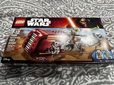 LEGO Star Wars 75099 Rey's
