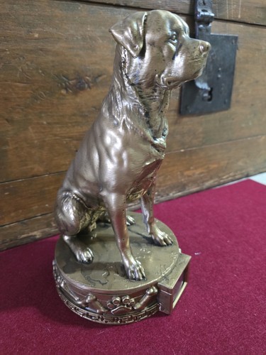 Statua cane rottweiler con - cane,