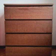 Cassettiera Ikea in legno marrone