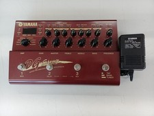 Yamaha DG-STOMP Amplificatore
