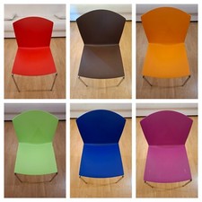 11 sedie impilabili in polipropilene con base in metallo