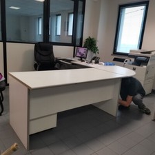 Tavolo Scrivania ad Angolo Bianco/Grigio Angolare Direzionale Ufficio Computer