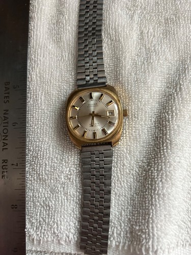 Orologio vintage moderno - vintage,