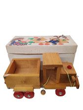 CAMION CON RIBALTABILE IN