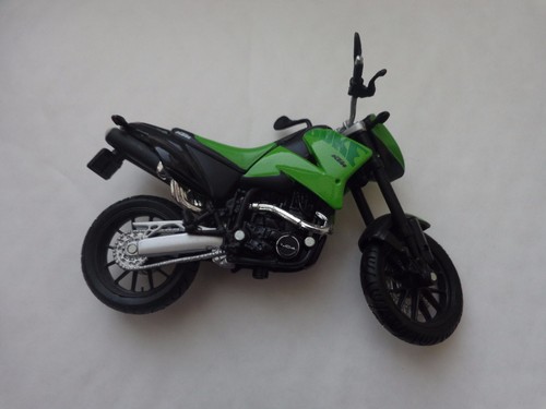 Maisto ktm 640 duke ii - ktm,