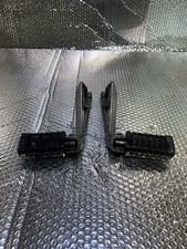 Pedane passeggero poggiapiedi