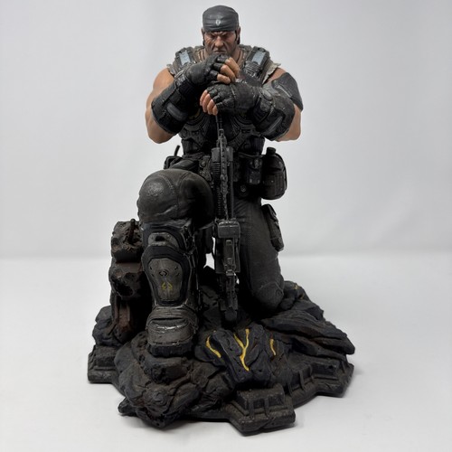 Gears war statua marcus - of,