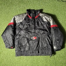 Giacca con cappuccio isolata