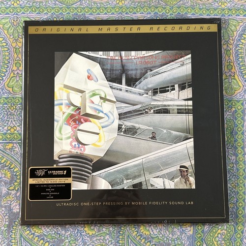 Robot alan parsons - by,