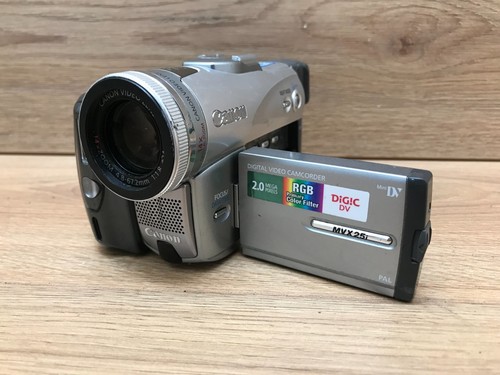 Videocamera portatile canon - videocamera,