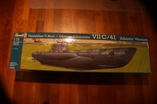 Revell 05045 - Sottomarino tedesco VII C/41 - versione atlantica - 1:72 - branco di lupi