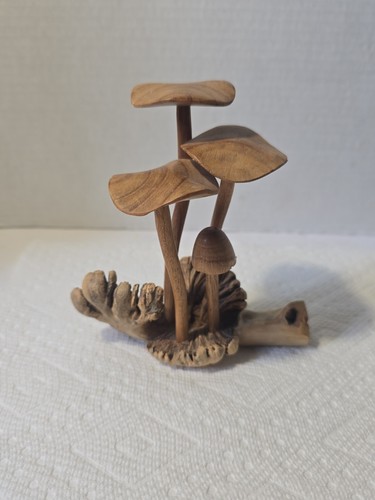 Scultura grappolo funghi - a,