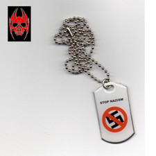 Collana con ciondolo in