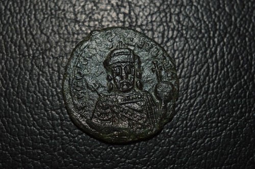 Constantin vii follis - constantin,