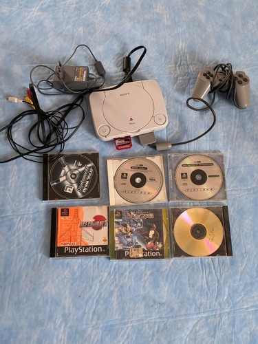 Sony playstation console - 1,