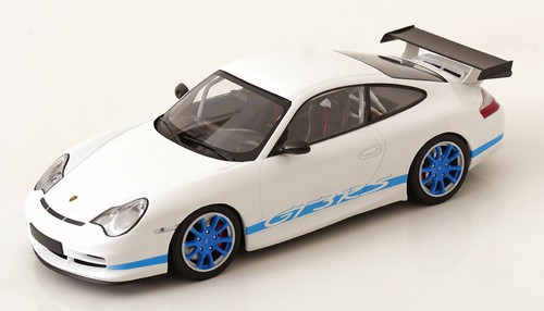 Minichamps porsche 911 - 1:18,