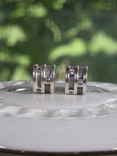 Due autentici clip Pandora