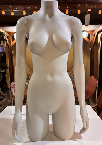 Busto manichino donna bianco