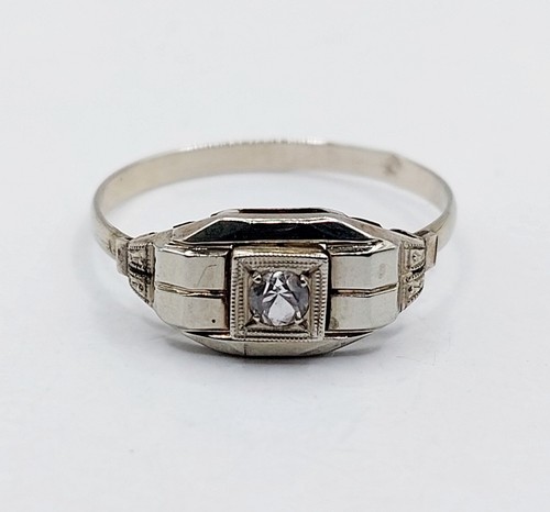 Anello serbatoio art deco oro