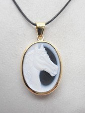 Cavallo : Ciondolo con Cammeo