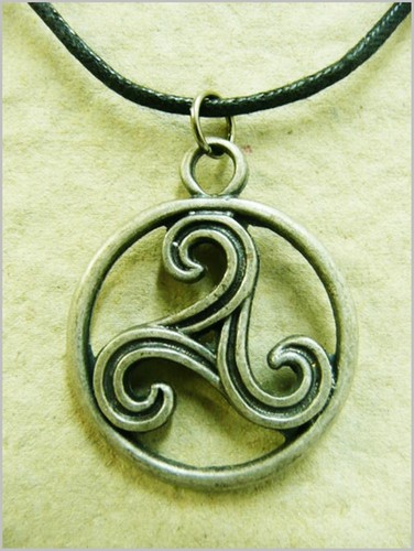 Talismano celtico trisquel - talismano,