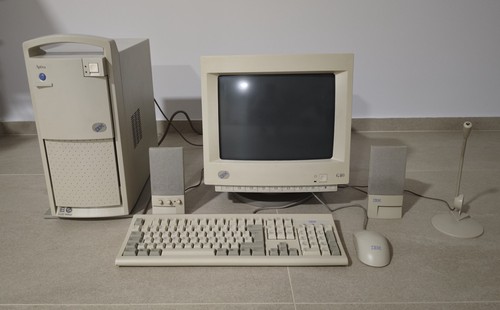 Vintage ibm aptiva 2168 - pc,
