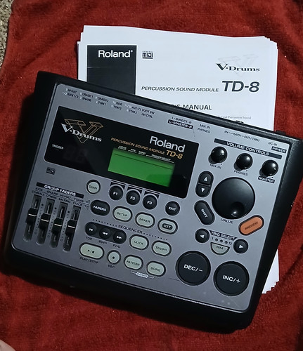 Roland td8 drum modulo - td8, v-drum