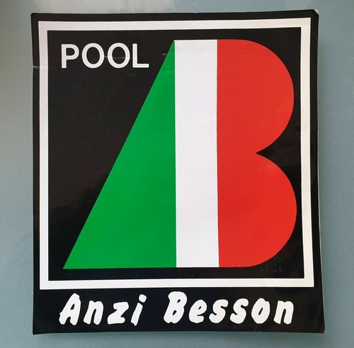 Adesivo grande anzi - grande,