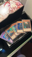 Lotto di Yugioh! di 1000 carte in lingua italiana e straniera di vari set.