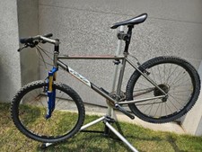 IBIS Ti Mojo MED 26" wheels
