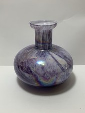 Piccolo Vaso Porta Fiori In Vetro Viola Opalescente