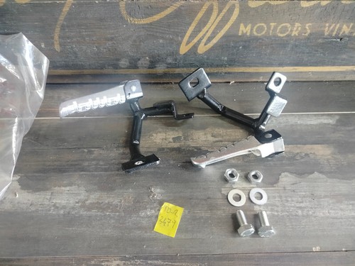 R3479 coppia staffe - -,