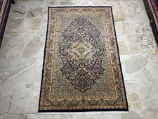 Tappeto Agra Indiano Oro E Blu Tramatura In Cotone Misura 1.95m X 1.40m Circa