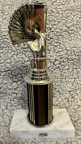 Trofeo mano poker vintage - , su