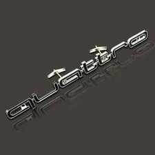 Embleme Logo QUATTRO Calandre Pour AUDI A3 S3 RS3 RS4 RS5 RS6 Noir Chrome