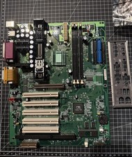 AOpen AK72 AMD Slot A Scheda